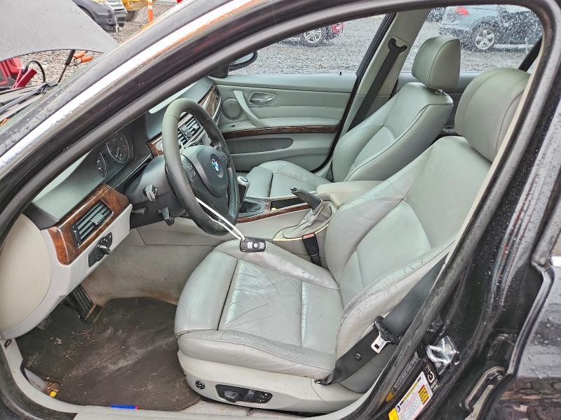 Photo 7 from auction – 2006 BMW 330 with VIN WBAVB33596PS06200