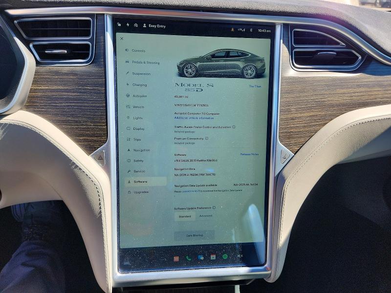 Photo 9 from auction – 2015 TESLA MODEL S with VIN 5YJSA1E24FF110503