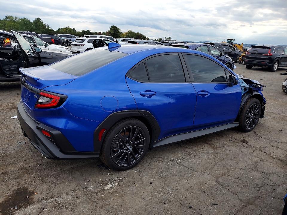Foto 3 de la subasta – 2024 SUBARU WRX con VIN JF1VBAH63R9804693