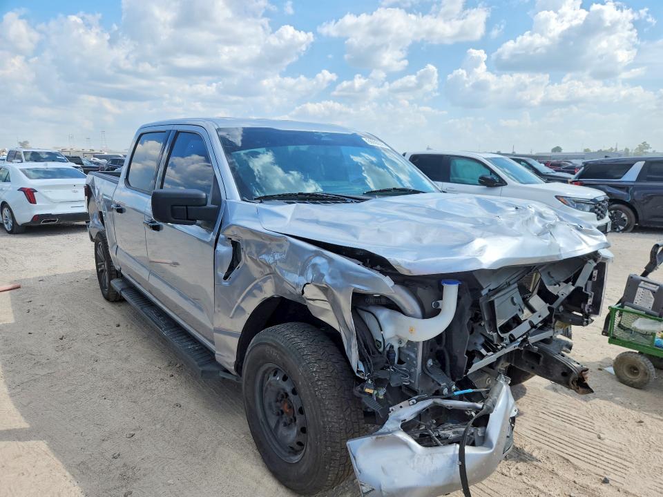 Photo 4 from auction – 2023 FORD F150 with VIN 1FTEW1C56PFB83414