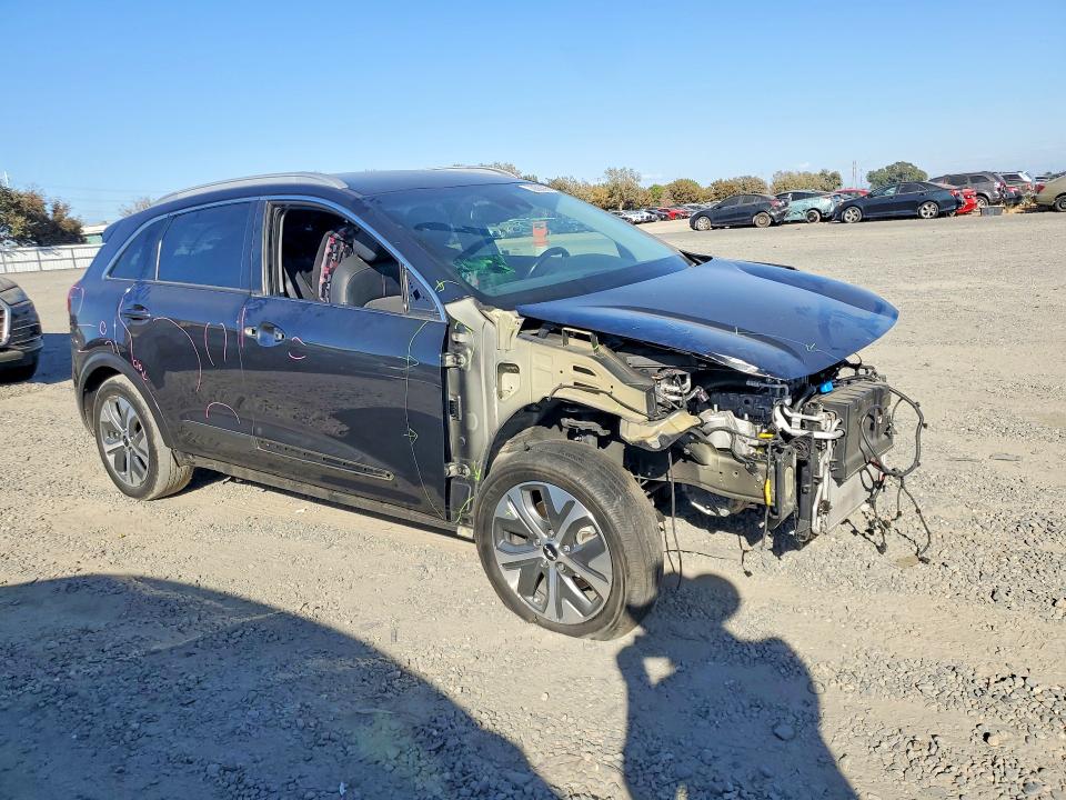 Фото 4 с аукциона – 2022 KIA NIRO EV с VIN KNDCC3LG4N5135541
