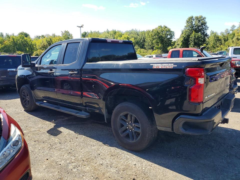 Photo 2 from auction – 2019 CHEVROLET SILVERADO with VIN 1GCRYCEF1KZ258055