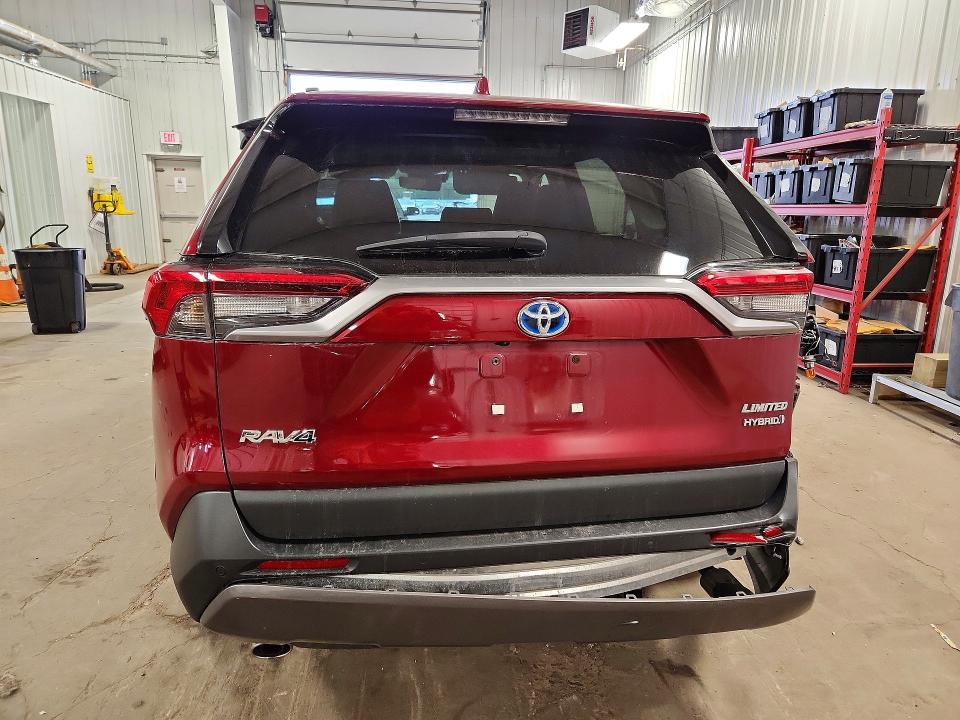 Photo 6 from auction – 2020 TOYOTA RAV4 with VIN 2T3DWRFV3LW048244