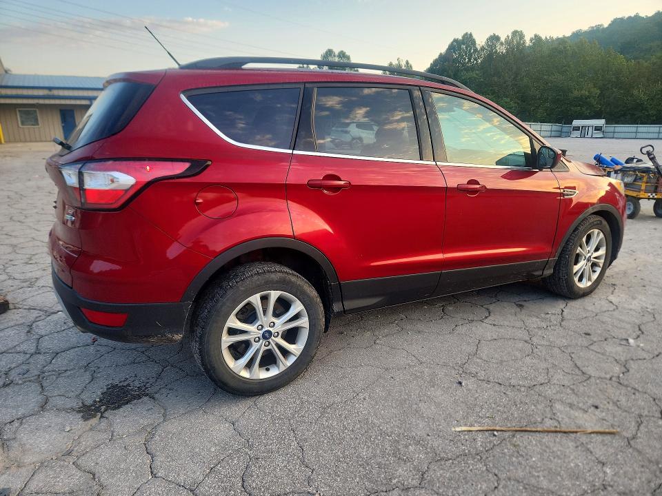 Zdjęcie 3 z aukcji – 2018 FORD ESCAPE z VIN 1FMCU9GD0JUC01448