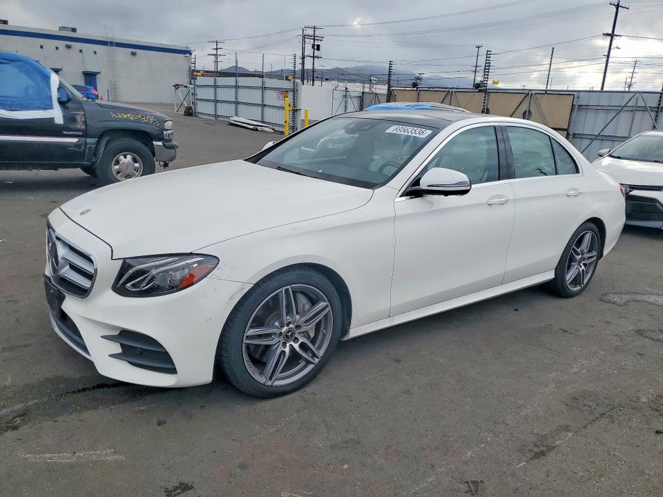 MERCEDES-BENZ E 2019 with VIN WDDZF4JB4KA628515 - Photo from auction