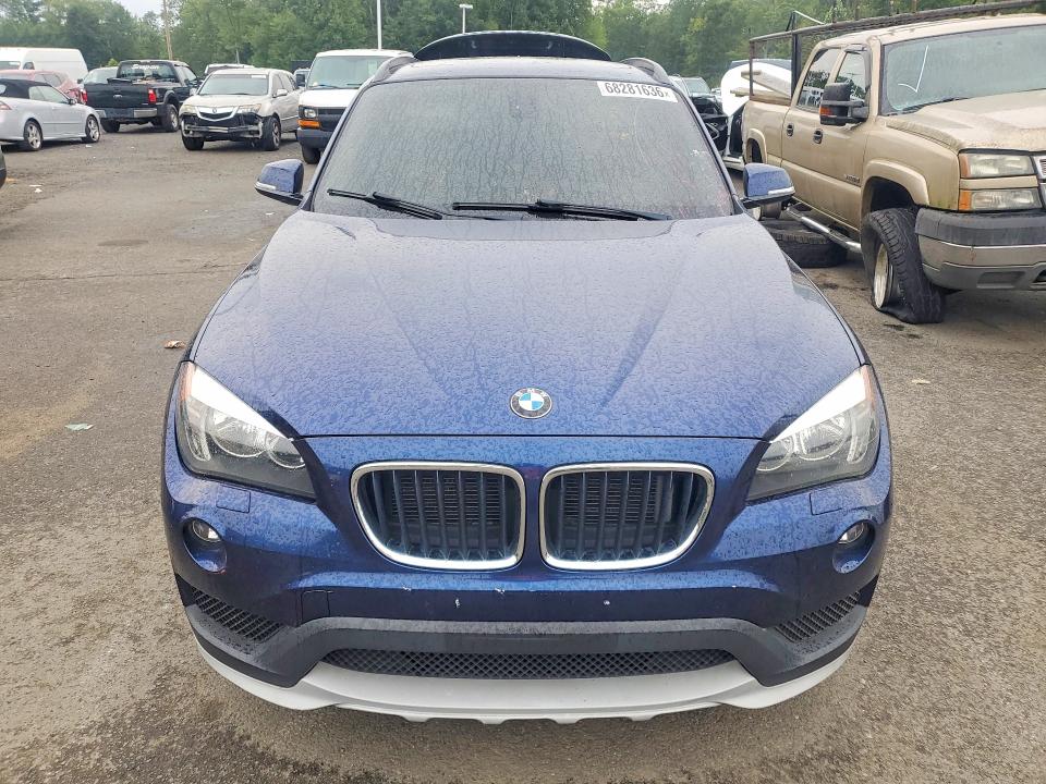 Photo 5 from auction – 2015 BMW X1 with VIN WBAVL1C59FVY37039