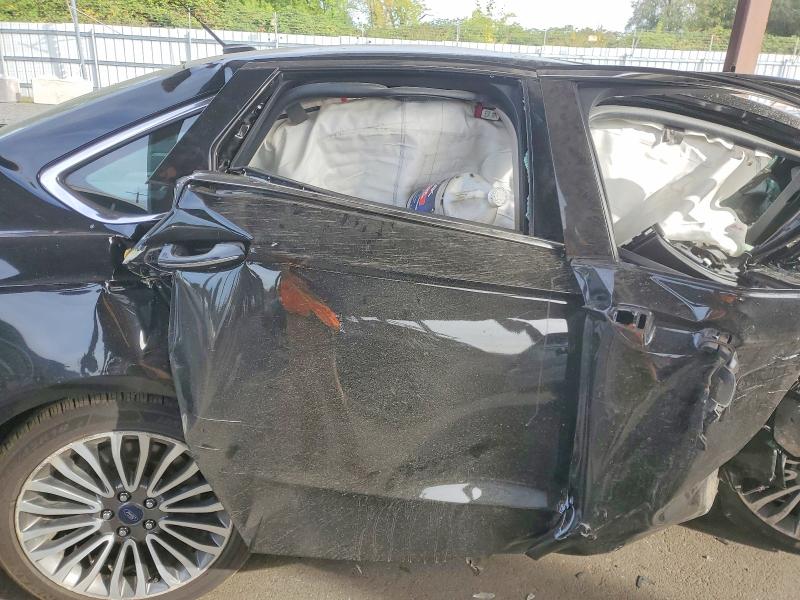 Photo 10 from auction – 2018 FORD FUSION with VIN 3FA6P0SU9JR111482