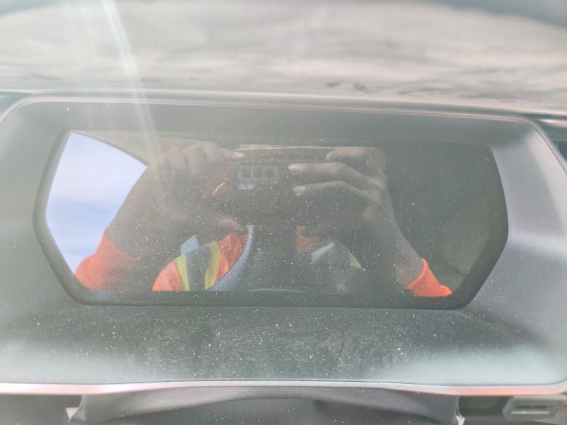 Фото 9 с аукциона – 2018 TESLA MODEL S с VIN 5YJSA1E28JF260784