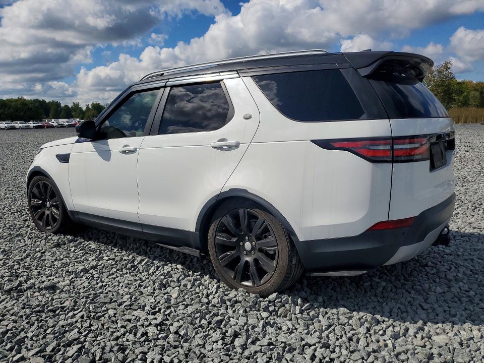Photo 2 from auction – 2017 LAND ROVER DISCOVERY with VIN SALRRBBV7HA039992
