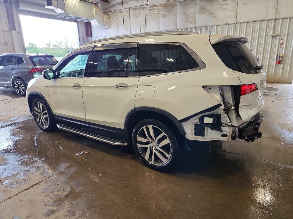 Photo 2 from auction – 2018 HONDA PILOT with VIN 5FNYF6H06JB014142
