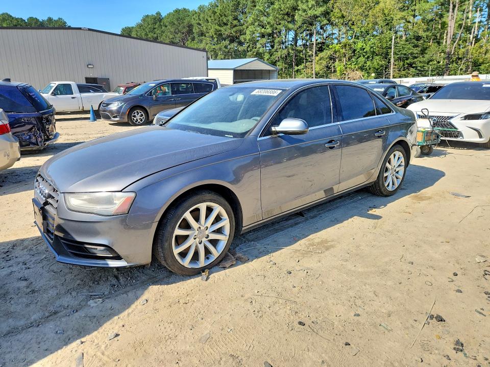 AUDI A4 2013 with VIN WAUFFAFL0DA092532 - Photo from auction