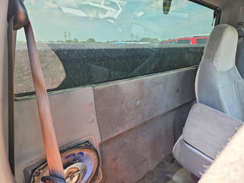 Photo 10 from auction – 2002 FORD RANGER with VIN 1FTYR10U42PA69740