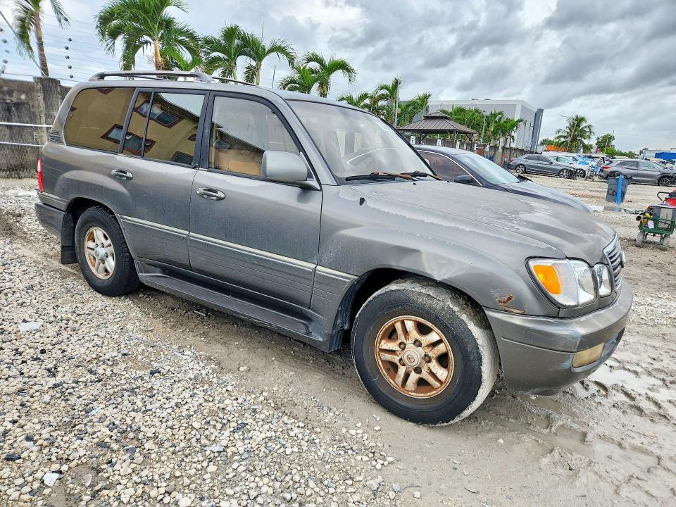 Photo 4 from auction – 1999 LEXUS LX with VIN JT6HT00W2X0039480