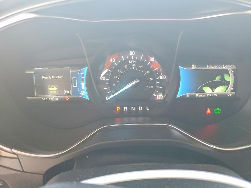 Photo 9 from auction – 2017 FORD FUSION with VIN 3FA6P0LU4HR374794