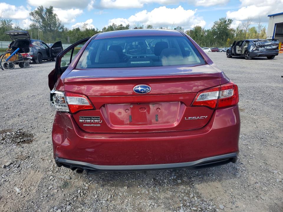 Фото 6 с аукциона – 2018 SUBARU LEGACY с VIN 4S3BNAB67J3044918