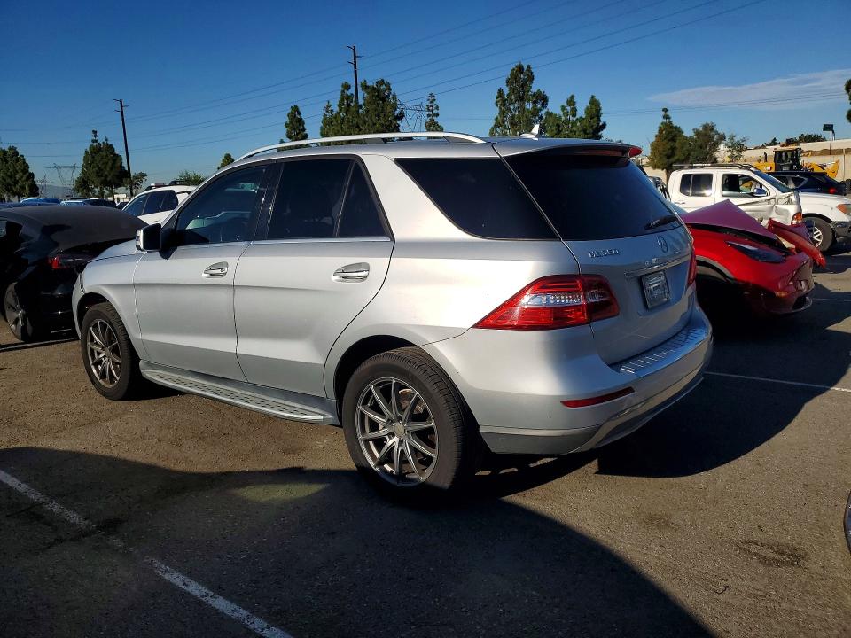 Photo 2 from auction – 2013 MERCEDES-BENZ ML with VIN 4JGDA5JB5DA143498