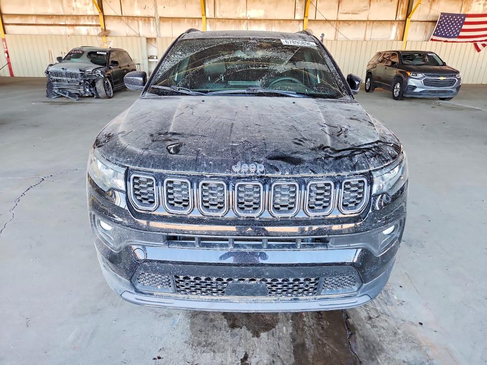 Photo 5 from auction – 2025 JEEP COMPASS with VIN 3C4NJDBN1ST534150