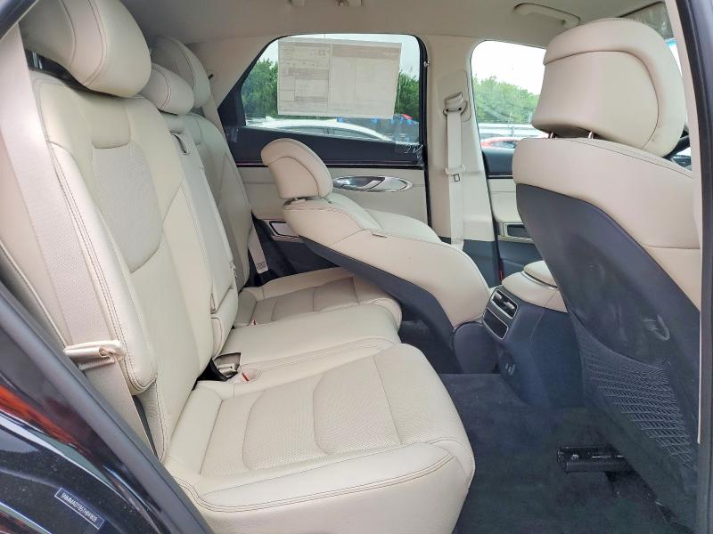Photo 11 from auction – 2026 GENESIS GV70 with VIN 5NMMADTB5TH041828