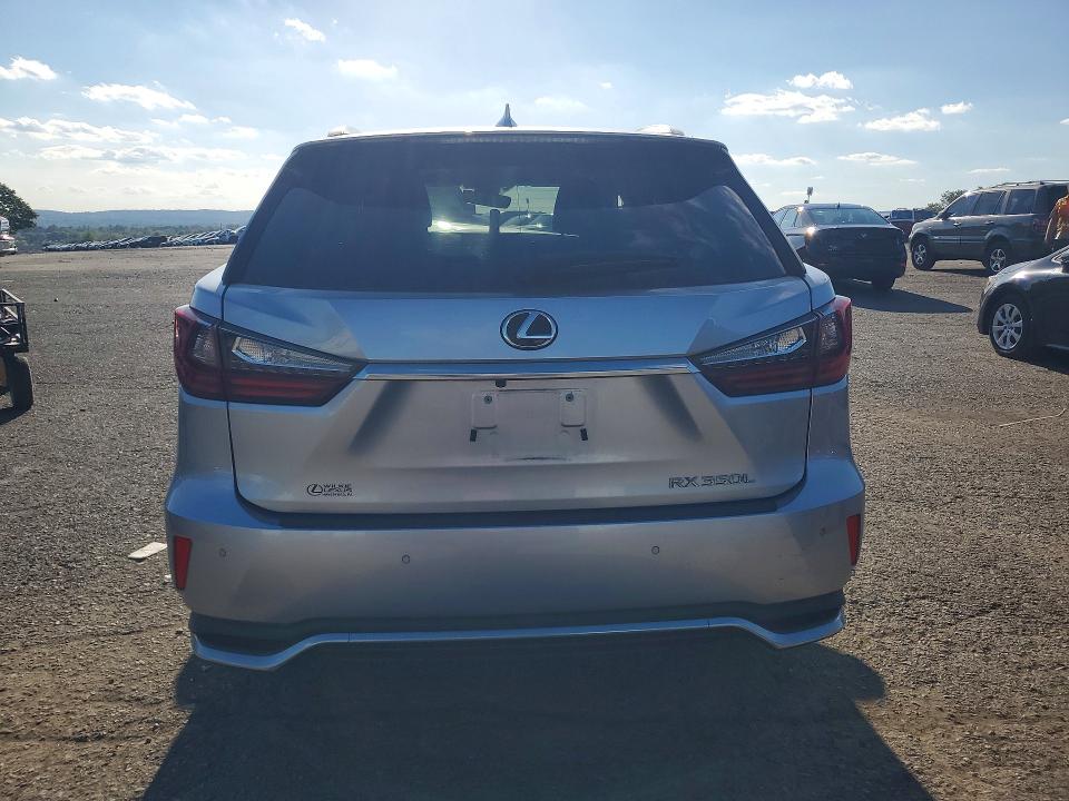 Photo 6 from auction – 2022 LEXUS RX with VIN JTJHZKFA5N2042094
