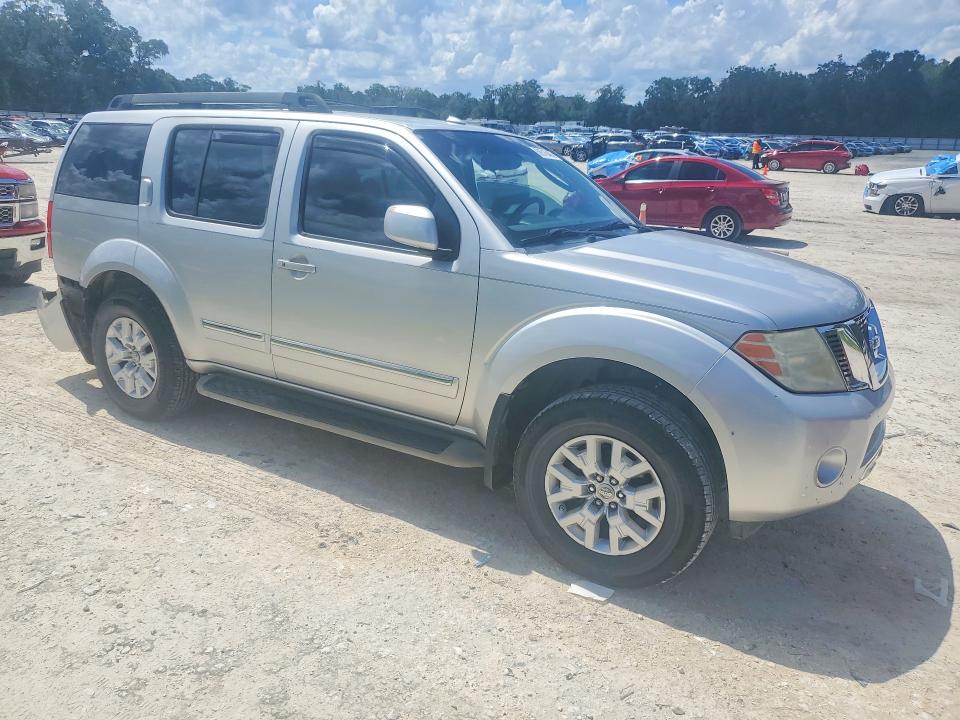 Photo 4 from auction – 2011 NISSAN PATHFINDER with VIN 5N1AR1NN6BC634981