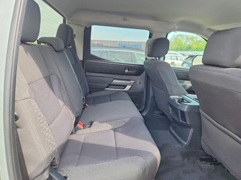 Photo 10 from auction – 2024 TOYOTA TUNDRA with VIN 5TFLA5DB4RX186052