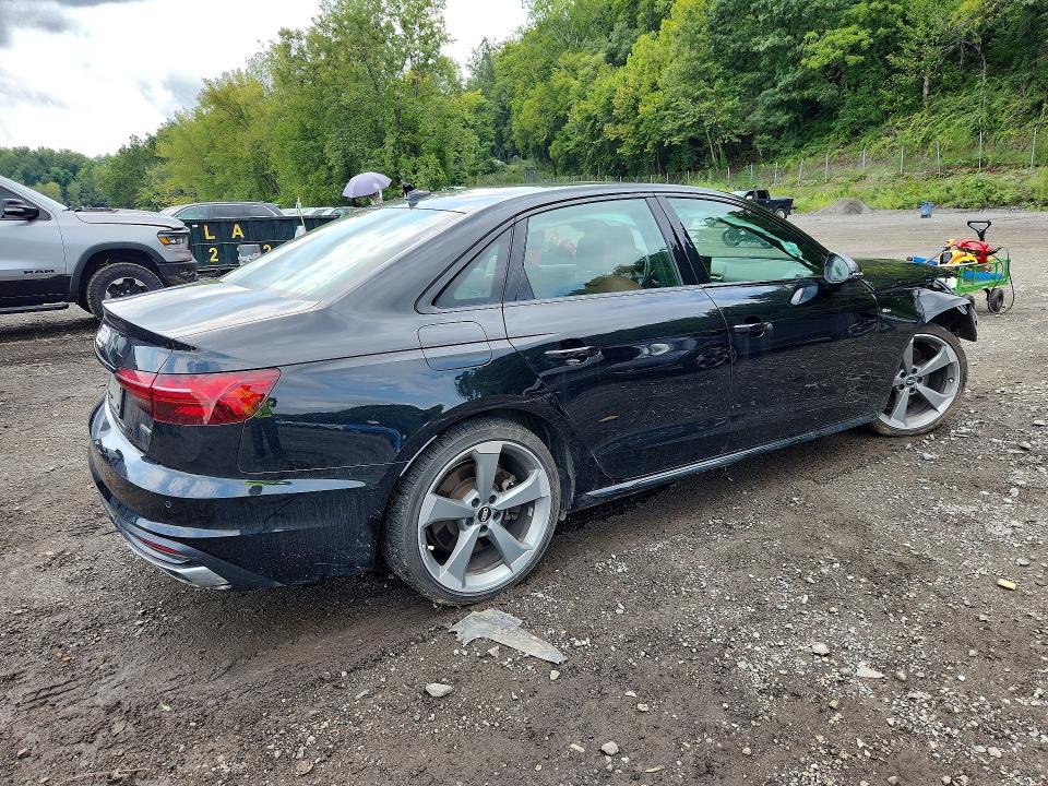 Zdjęcie 3 z aukcji – 2021 AUDI A4 z VIN WAUEAAF43MA019853