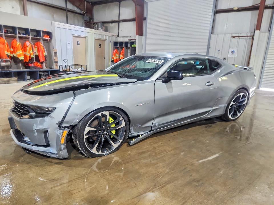 CHEVROLET CAMARO 2023 с VIN 1G1FD1RS1P0109336 - Снимка от търг
