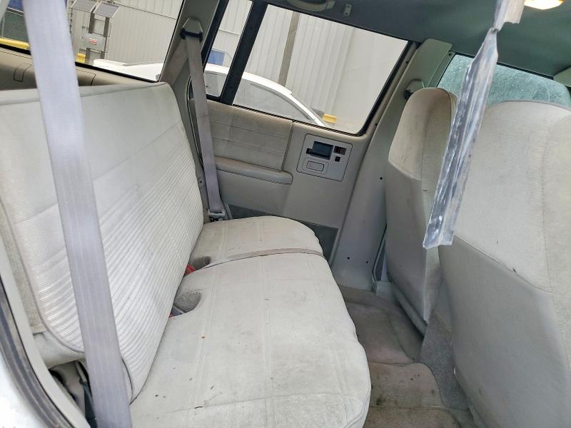 Photo 10 from auction – 1994 CHEVROLET BLAZER with VIN 1GNDT13W5R0154237