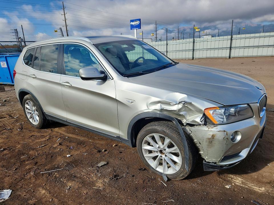 Foto 4 de la subasta – 2014 BMW X3 con VIN 5UXWX9C50E0D21322