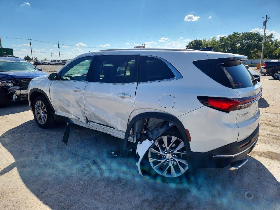 Снимка 2 от търг – 2025 BUICK ENCLAVE с VIN 5GAERARS8SJ196144