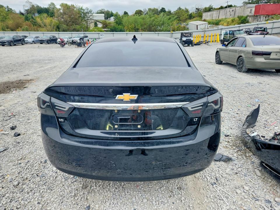 Photo 6 from auction – 2017 CHEVROLET IMPALA with VIN 1G1105S34HU171467