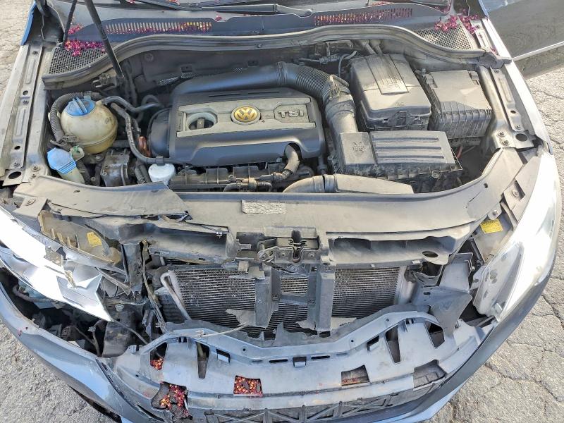Zdjęcie 11 z aukcji – 2010 VOLKSWAGEN CC z VIN WVWML7AN4AE525711