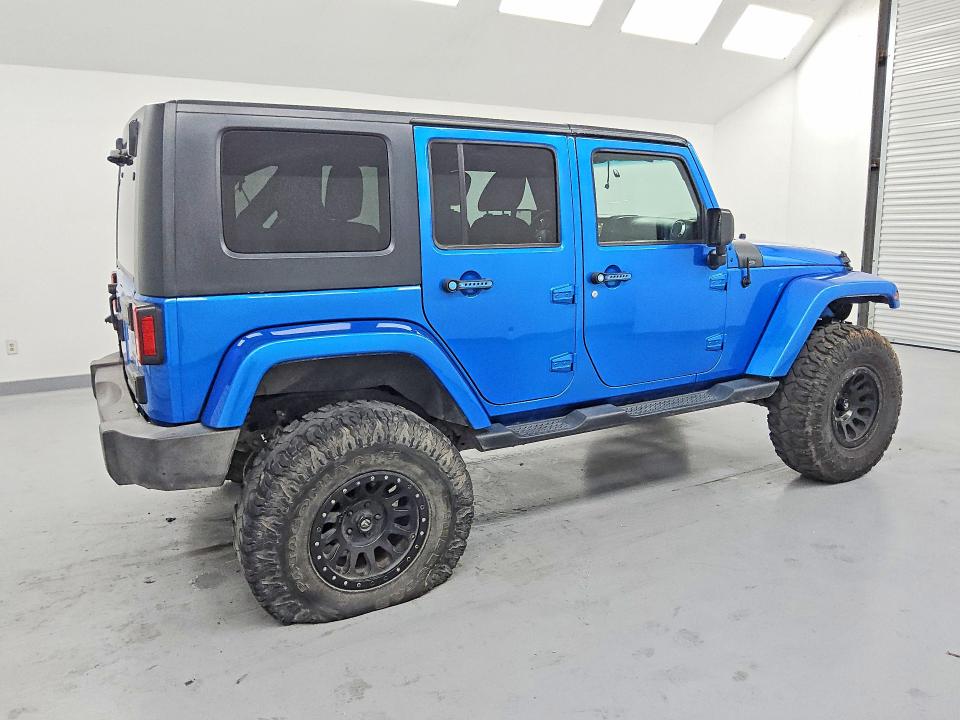 Снимка 3 от търг – 2016 JEEP WRANGLER UNLIMITED с VIN 1C4BJWEG0GL156062