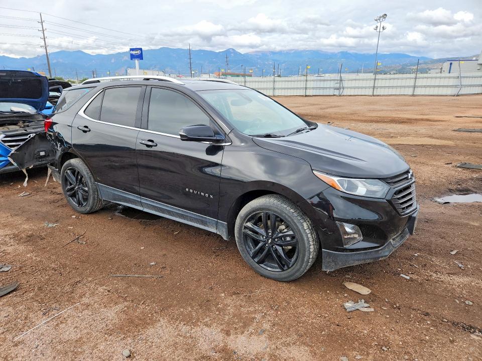 Photo 4 from auction – 2020 CHEVROLET EQUINOX with VIN 2GNAXUEV3L6209490