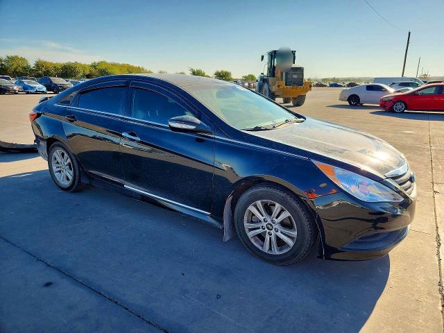 Photo 4 from auction – 2014 HYUNDAI SONATA with VIN 5NPEB4AC6EH844246
