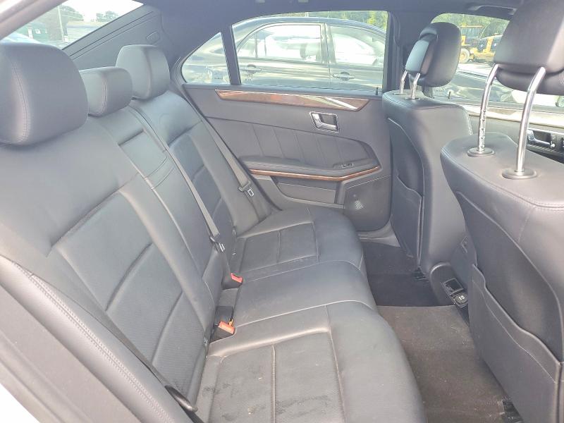Снимка 10 от търг – 2010 MERCEDES-BENZ E с VIN WDDHF8HB1AA170956