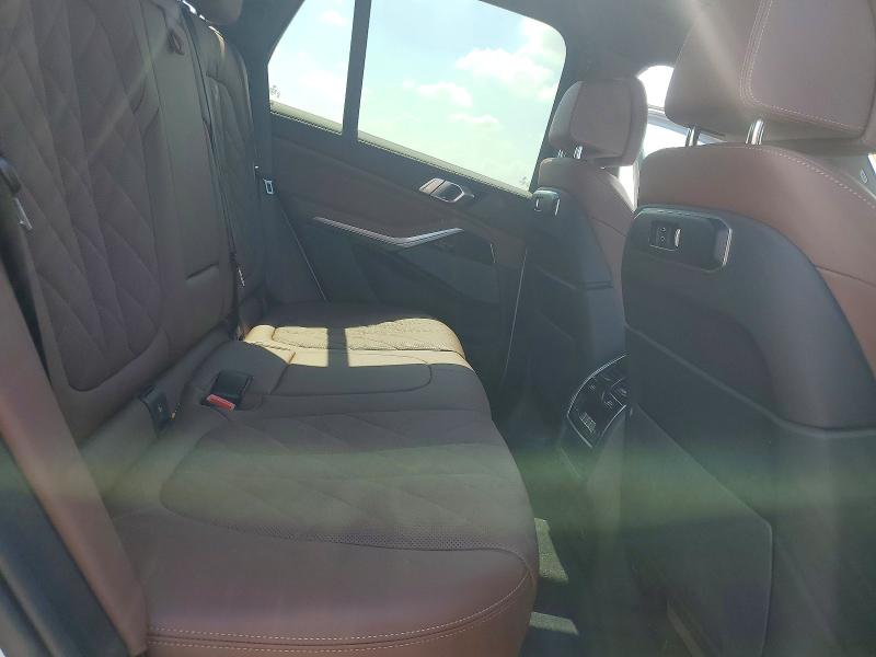 Снимка 11 от търг – 2026 BMW X5 с VIN 5UX43EU02T9110157