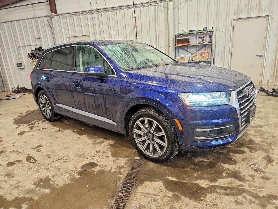 Photo 4 from auction – 2019 AUDI Q7 with VIN WA1VAAF78KD036876