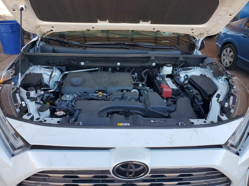 Снимка 11 от търг – 2025 TOYOTA RAV4 с VIN 2T3N1RFV9SW575920