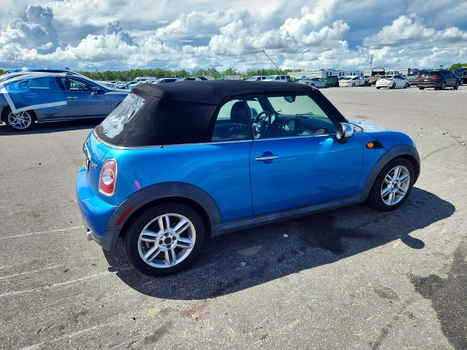 Photo 3 from auction – 2012 MINI COOPER with VIN WMWZN3C54CT133927