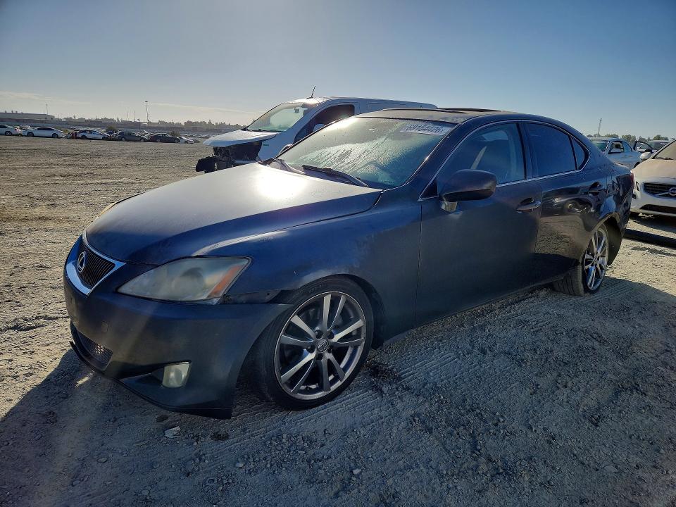 LEXUS IS 250 2008 z numerem VIN JTHBK262782060976 - Zdjęcie z aukcji