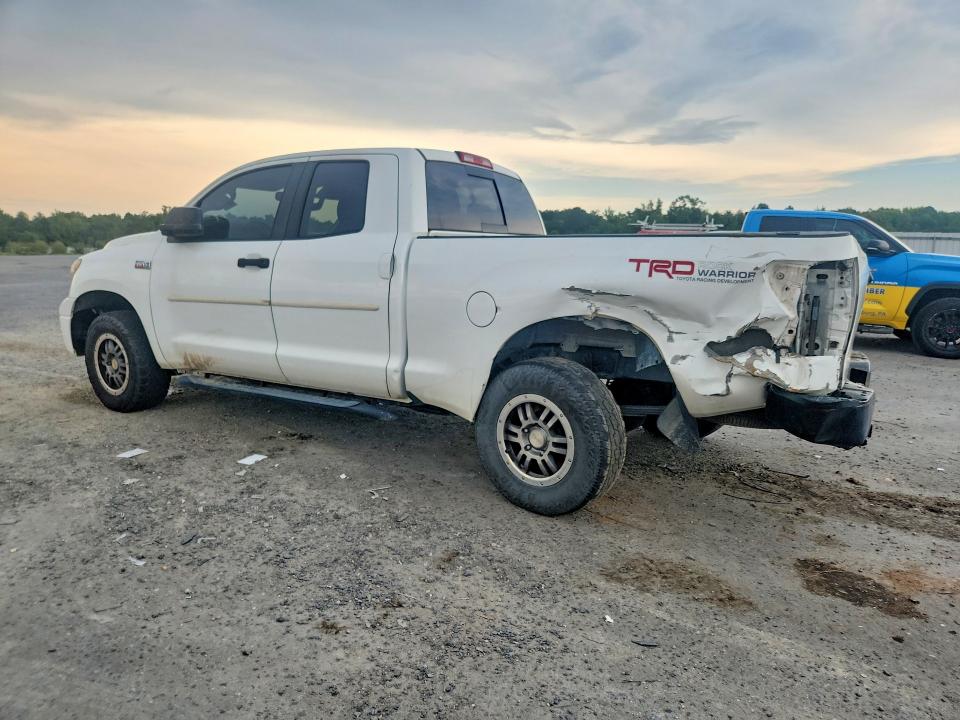 Photo 2 from auction – 2012 TOYOTA TUNDRA with VIN 5TFUY5F18CX215063