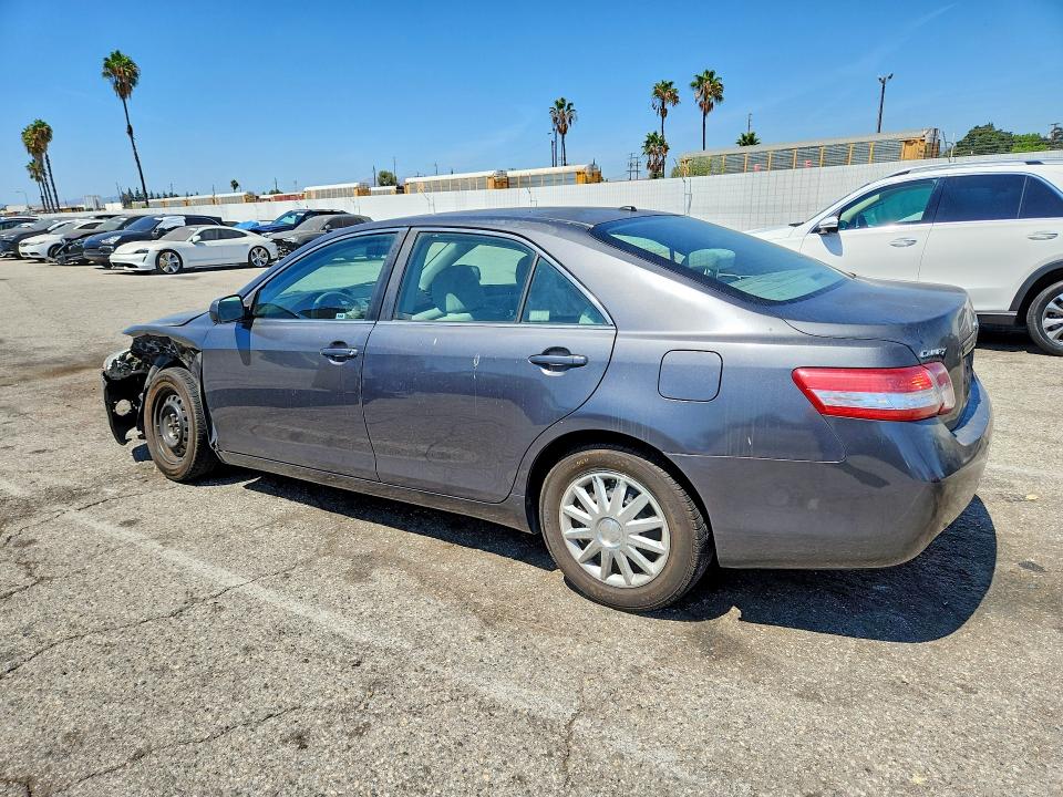 Photo 2 from auction – 2011 TOYOTA CAMRY with VIN 4T1BF3EK9BU637432