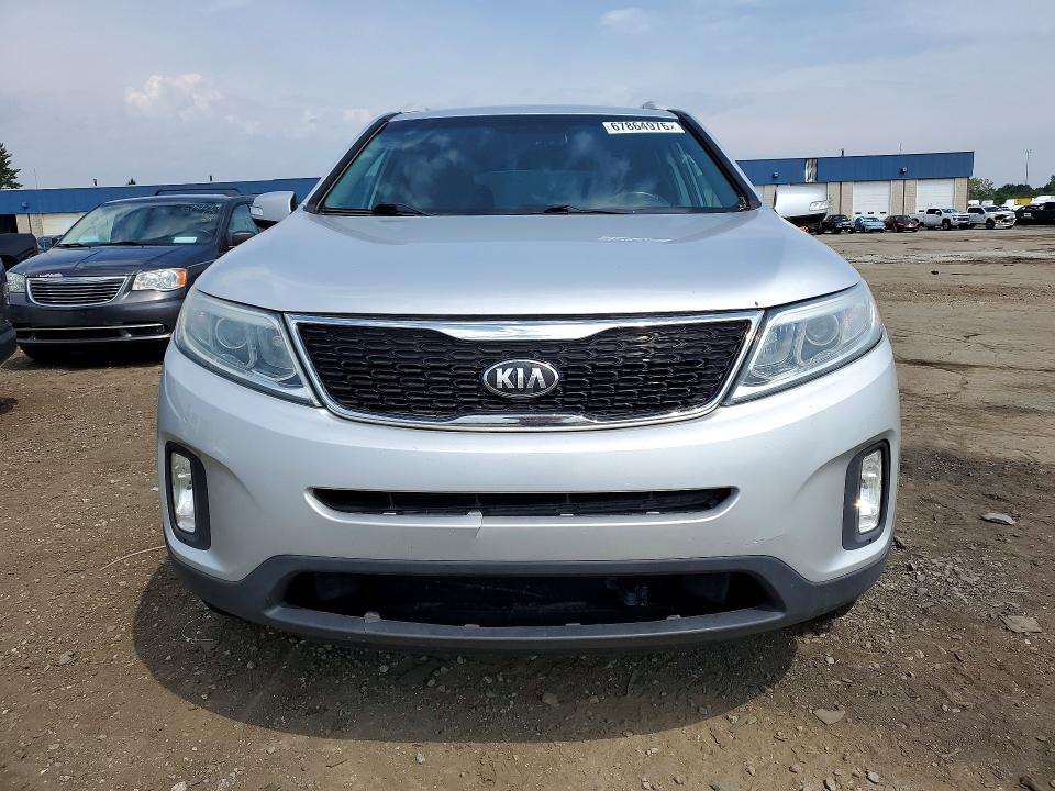 Zdjęcie 5 z aukcji – 2015 KIA SORENTO z VIN 5XYKTCA66FG604112