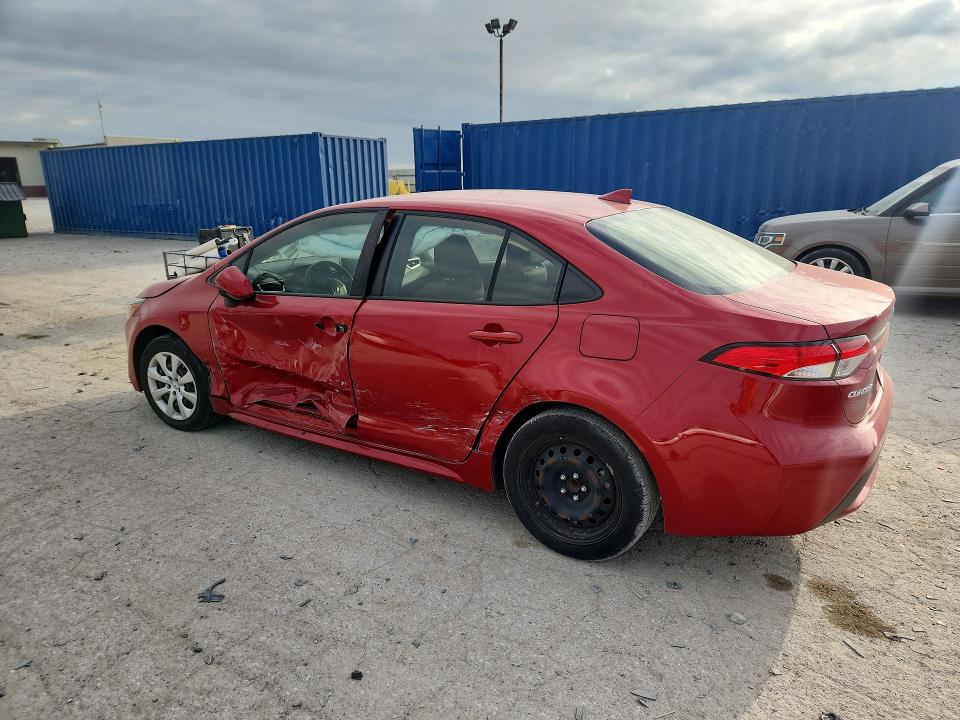 Снимка 2 от търг – 2021 TOYOTA COROLLA с VIN JTDEPMAE0MJ155098