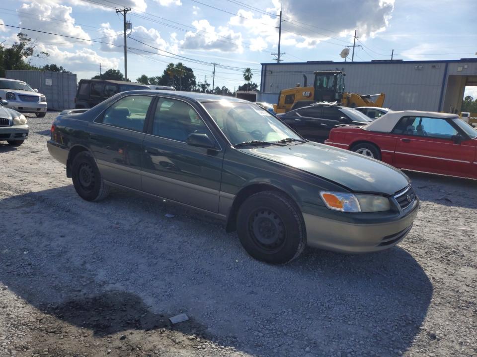 Photo 4 from auction – 2000 TOYOTA CAMRY with VIN 4T1BG22K3YU962467