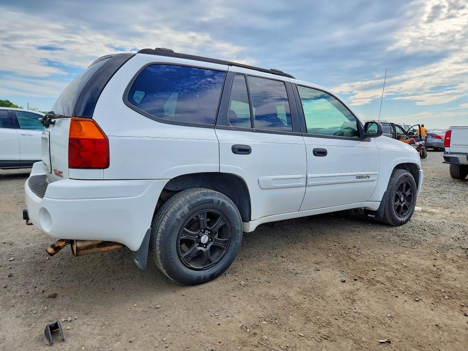 Фото 3 с аукциона – 2005 GMC ENVOY с VIN 1GKDT13S852326401