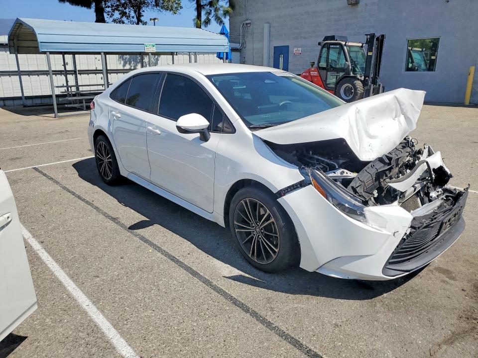 Снимка 4 от търг – 2023 TOYOTA COROLLA с VIN 5YFB4MDE3PP002786