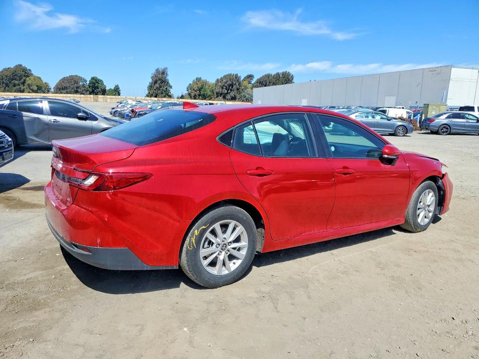 Photo 3 from auction – 2025 TOYOTA CAMRY with VIN 4T1DAACK4SU116729