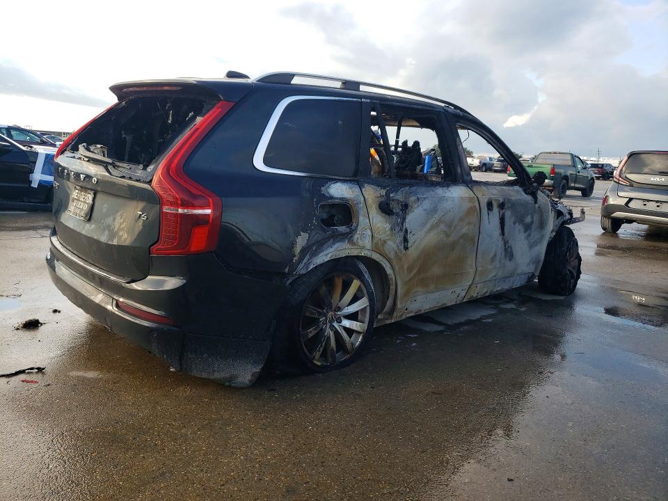 Photo 3 from auction – 2016 VOLVO XC90 with VIN YV4A22PK5G1093911
